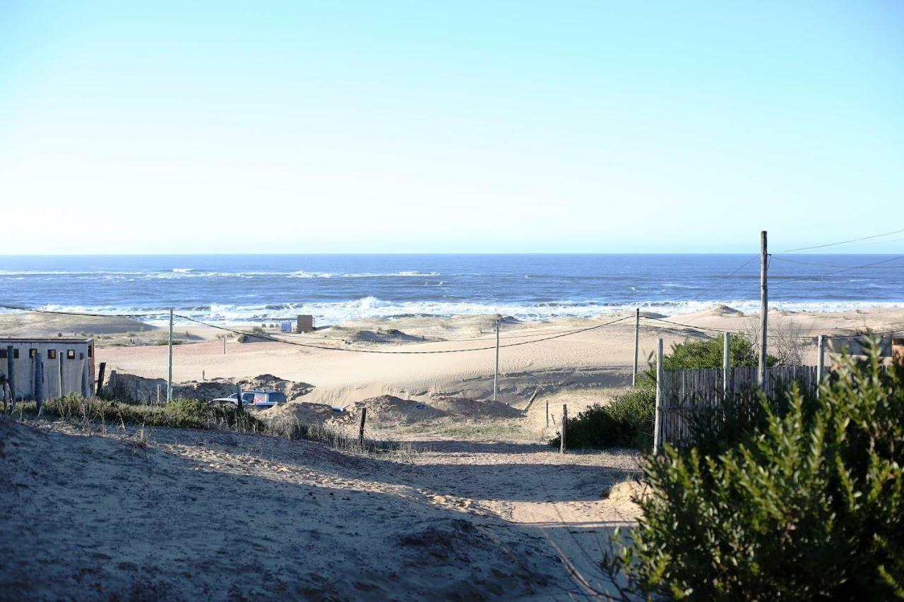 Cabana Praia Punta Del Diablo Exterior photo